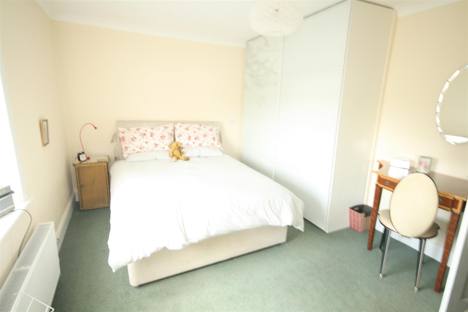 4 bedroom end terrace house Let Agreed in Barnoldswick - 016.JPG